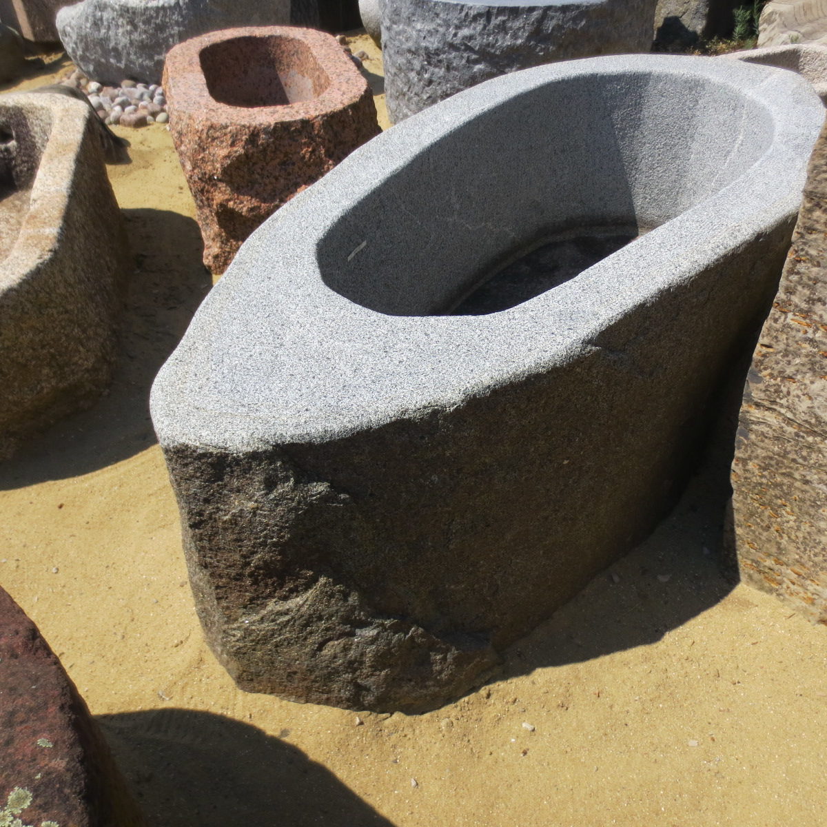 Brunnenaus Granitfindling BWk018 (1)