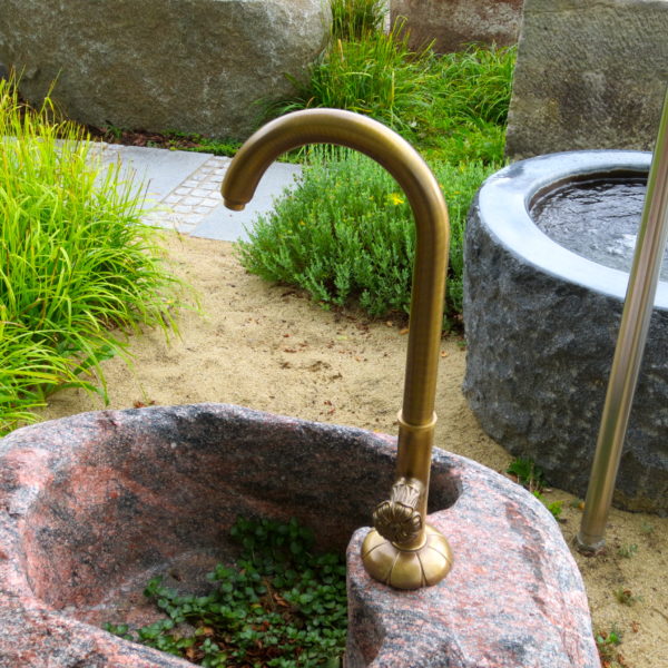 Wasserhahn Brunnen Garten - Konzept Armaturen