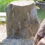 Quellstein aus Granitfindling BWk004 (1)