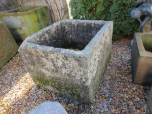 Brunnen antik groß BWa128 (1)