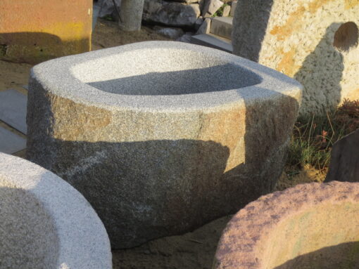 Gartenbrunnen Granit