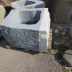 Brunnen-aus-Granitfindling-103x94h63-BWk008