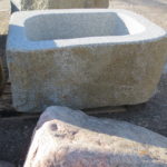 Brunnen-aus-Granitfindling-115x88h52-BWk007