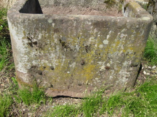 Antikbrunnen aus dem Jahr 1777 – Bild 2